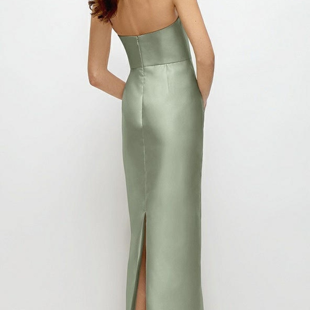 Dessy Group/Alfred Sung Sage Strapless Gown Size 8 NO ALTERATIONS